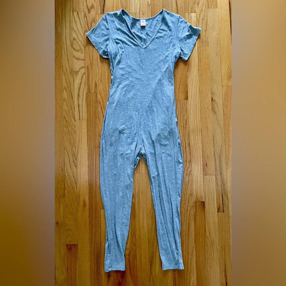 Smash + Tess Heather Gray V-Neck Short Sleeve Romper